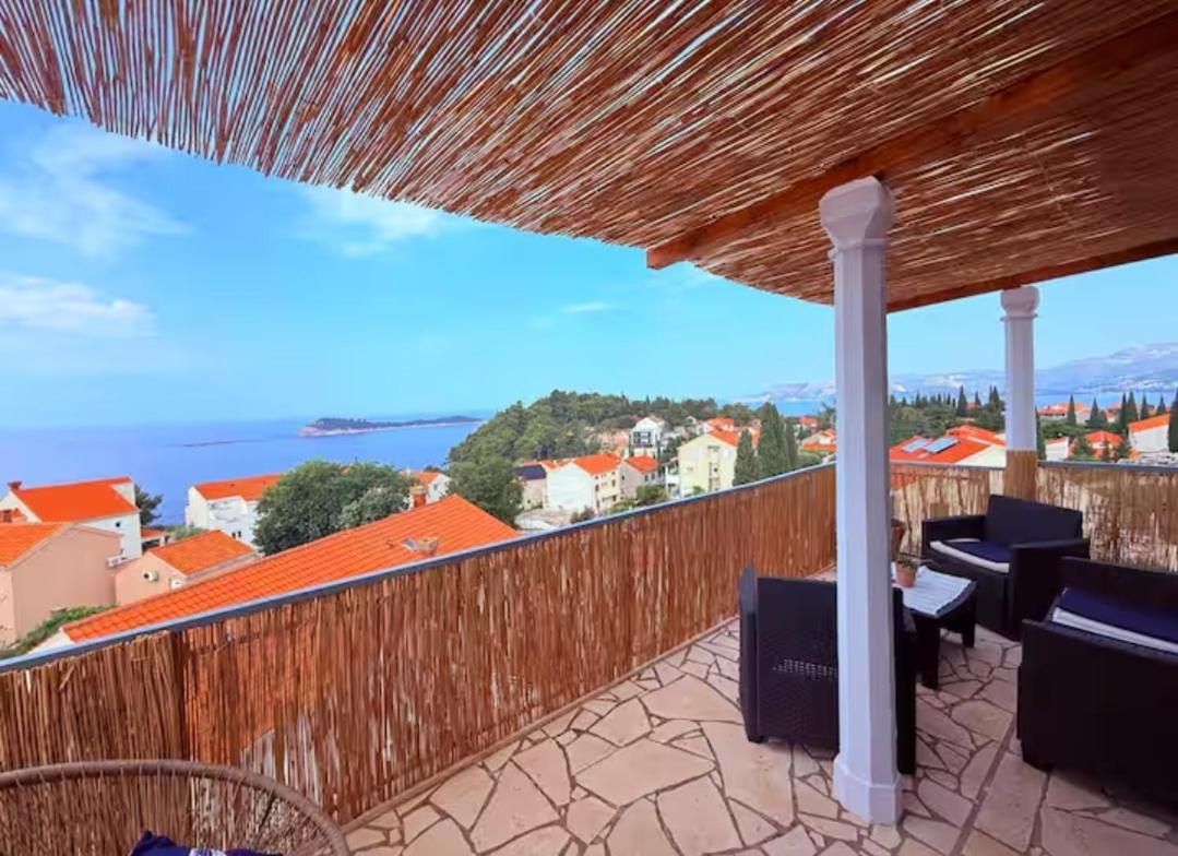 Leilighet Sea View House